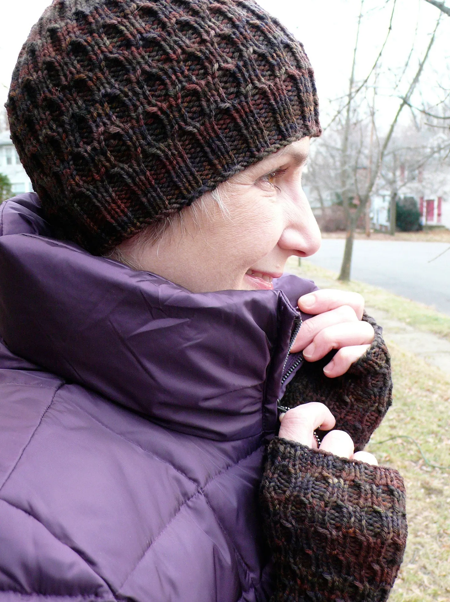 Lacunae Mitts and Hat <br/><small>knitting pattern</small>