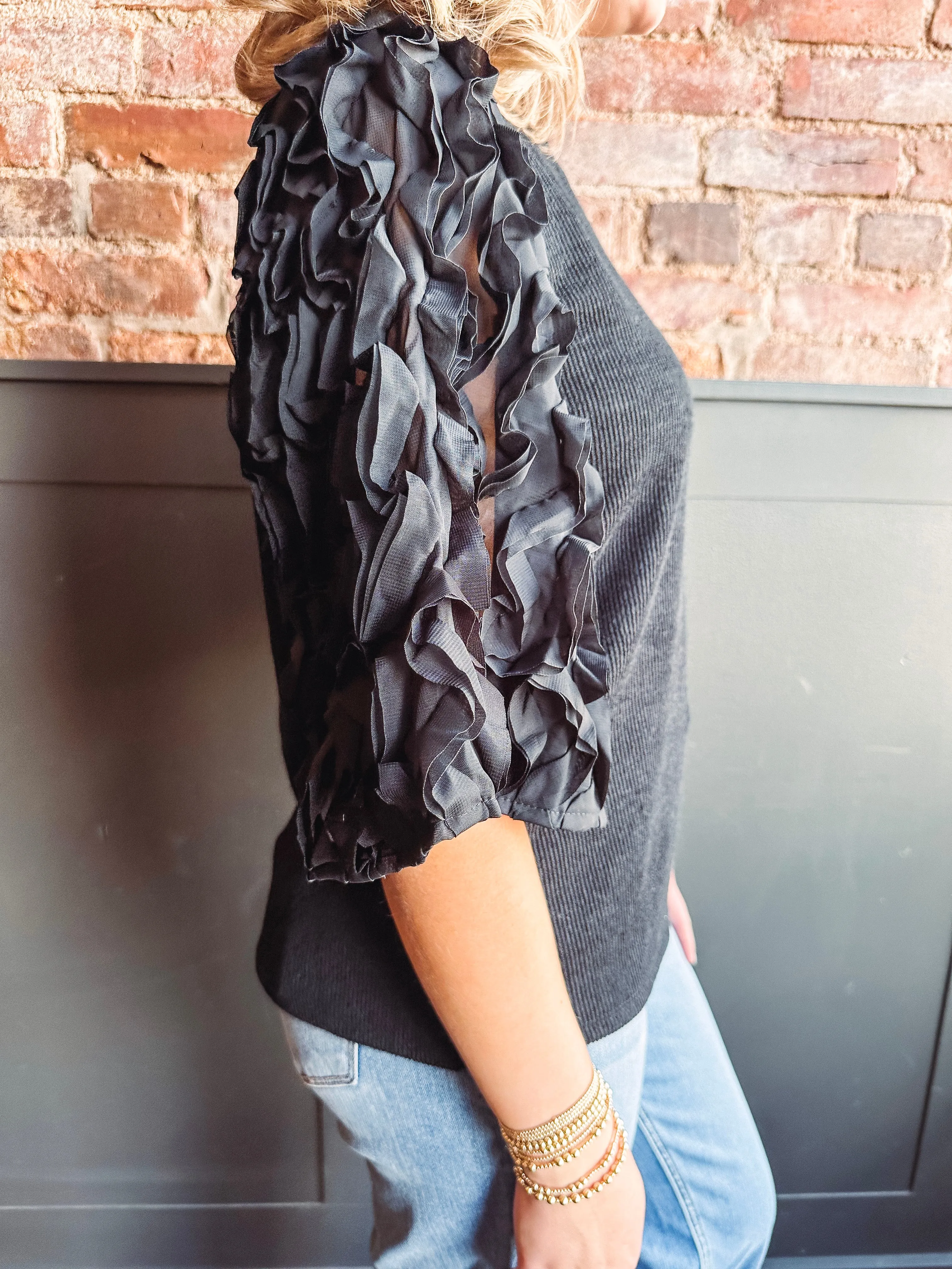 Rosette Textured Puff Sleeve Top